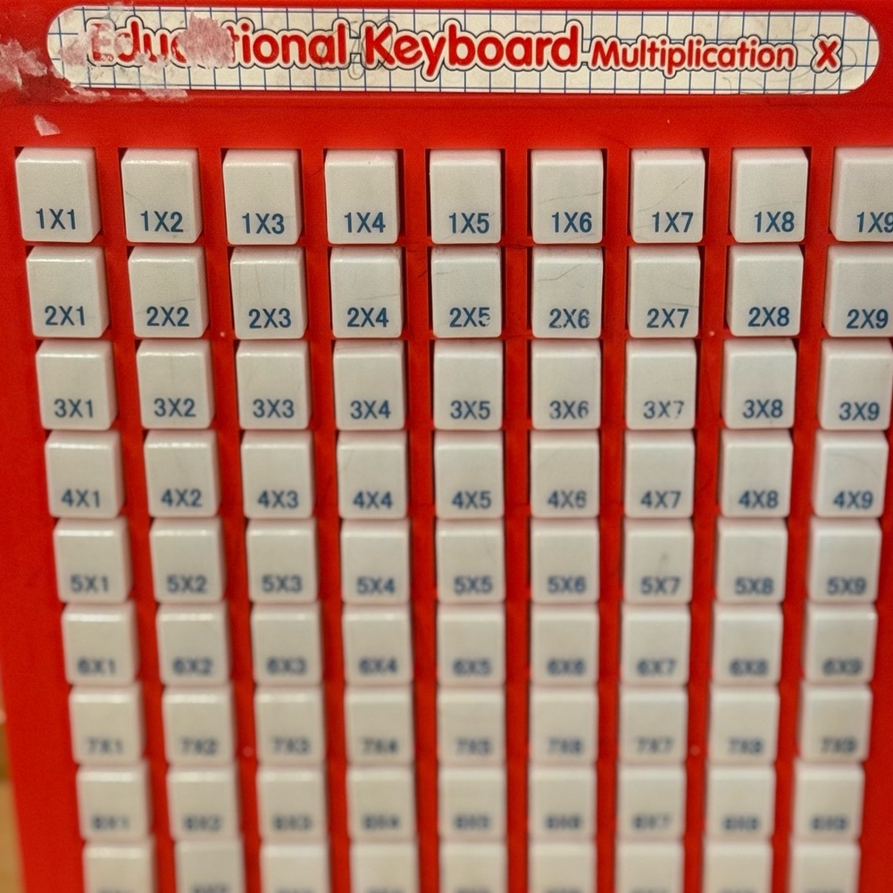 Kids Math Multiplication Keyboard Toy Red Learning Educational Tool School Learn - Picture 2 of 5